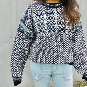 Vintage Blue Sweater Nautical Style Size Medium